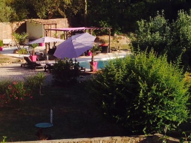 شقة La Bastide De L'Issole Besse-sur-Issole الغرفة الصورة