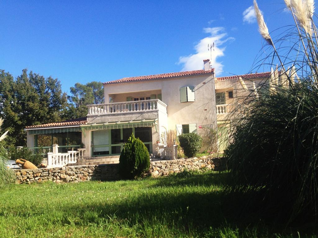 شقة La Bastide De L'Issole Besse-sur-Issole الغرفة الصورة