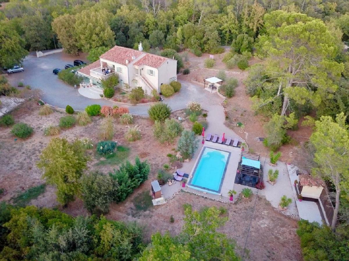 شقة La Bastide De L'Issole Besse-sur-Issole المظهر الخارجي الصورة